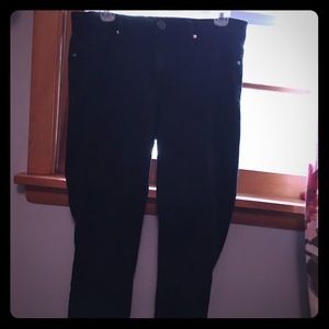 Black skinny jeans